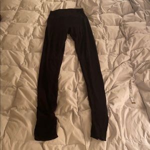 Joah brown black ribbed scallop legging